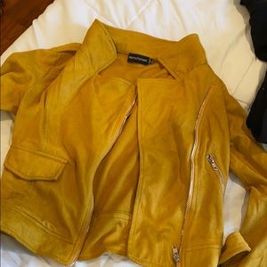 deep yellow jacket